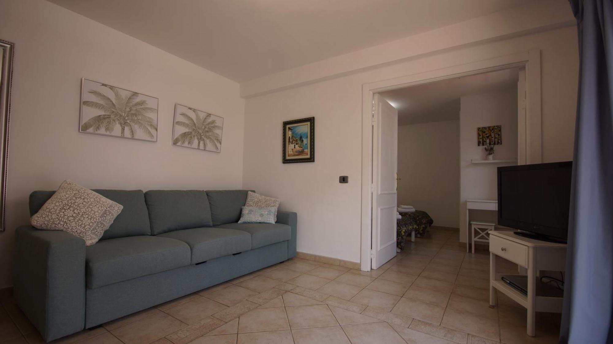 Apartamento Familiar Con Piscina Con Wi Fi En Los Cristianos Los Cristianos  Exterior photo
