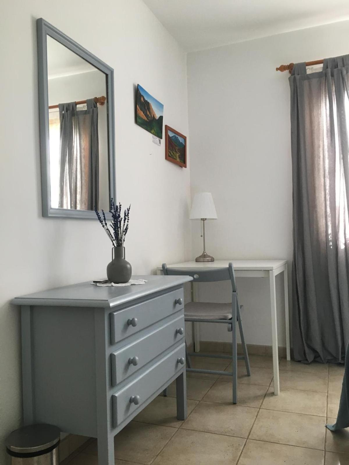 Apartamento Familiar Con Piscina Con Wi Fi En Los Cristianos Los Cristianos  Exterior photo